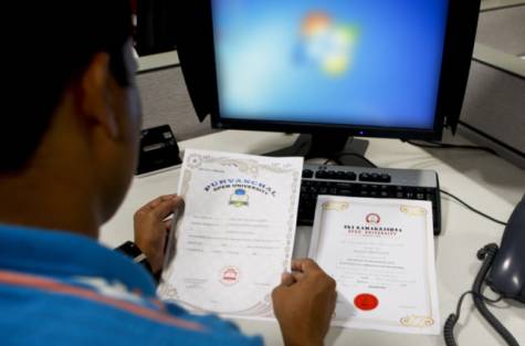 Fake degrees just a phone call away in UAE
